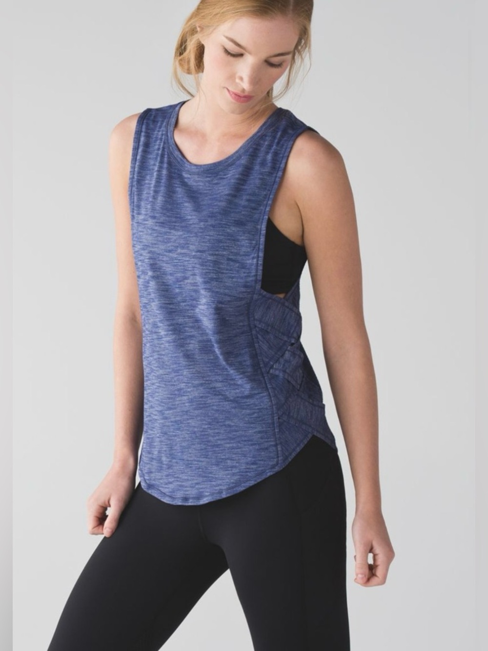 Lululemon Var-City Muscle Tank cross cross side Top yoga Pilates outdoors spring